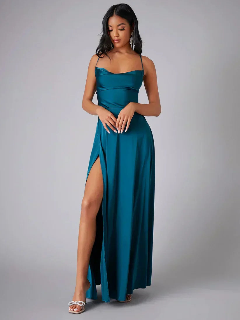 Maartje - Vestido de noche de satén con abertura alta y espalda descubierta
