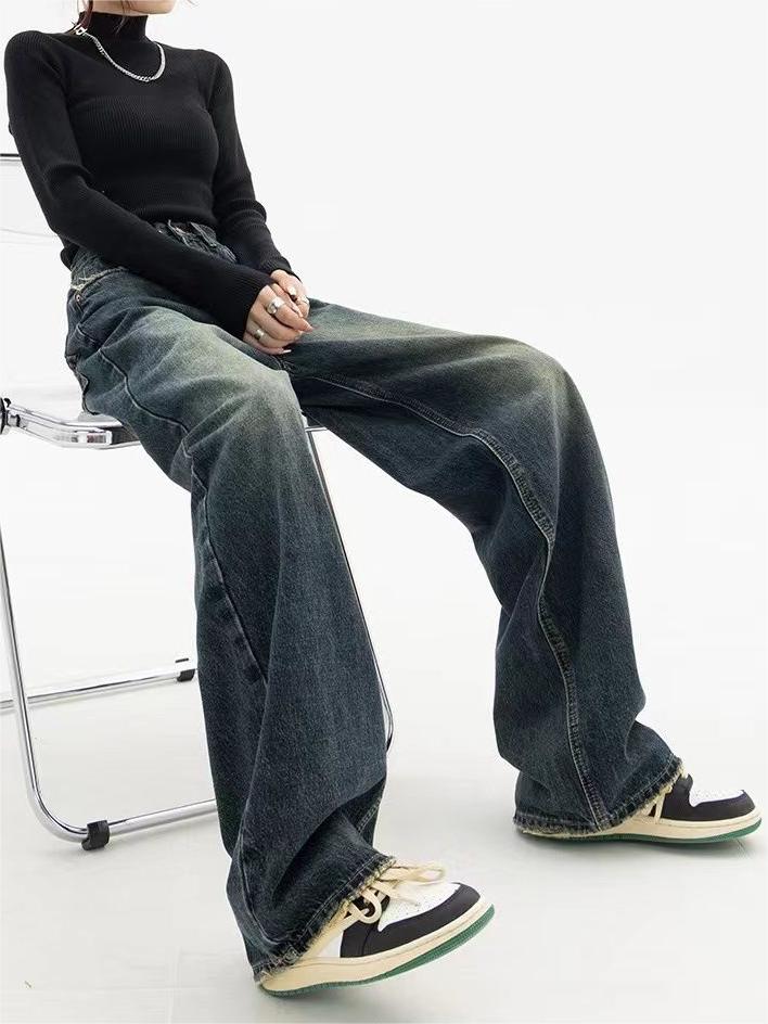 Nadja - Vintage Baggy Jeans with Washed Effect