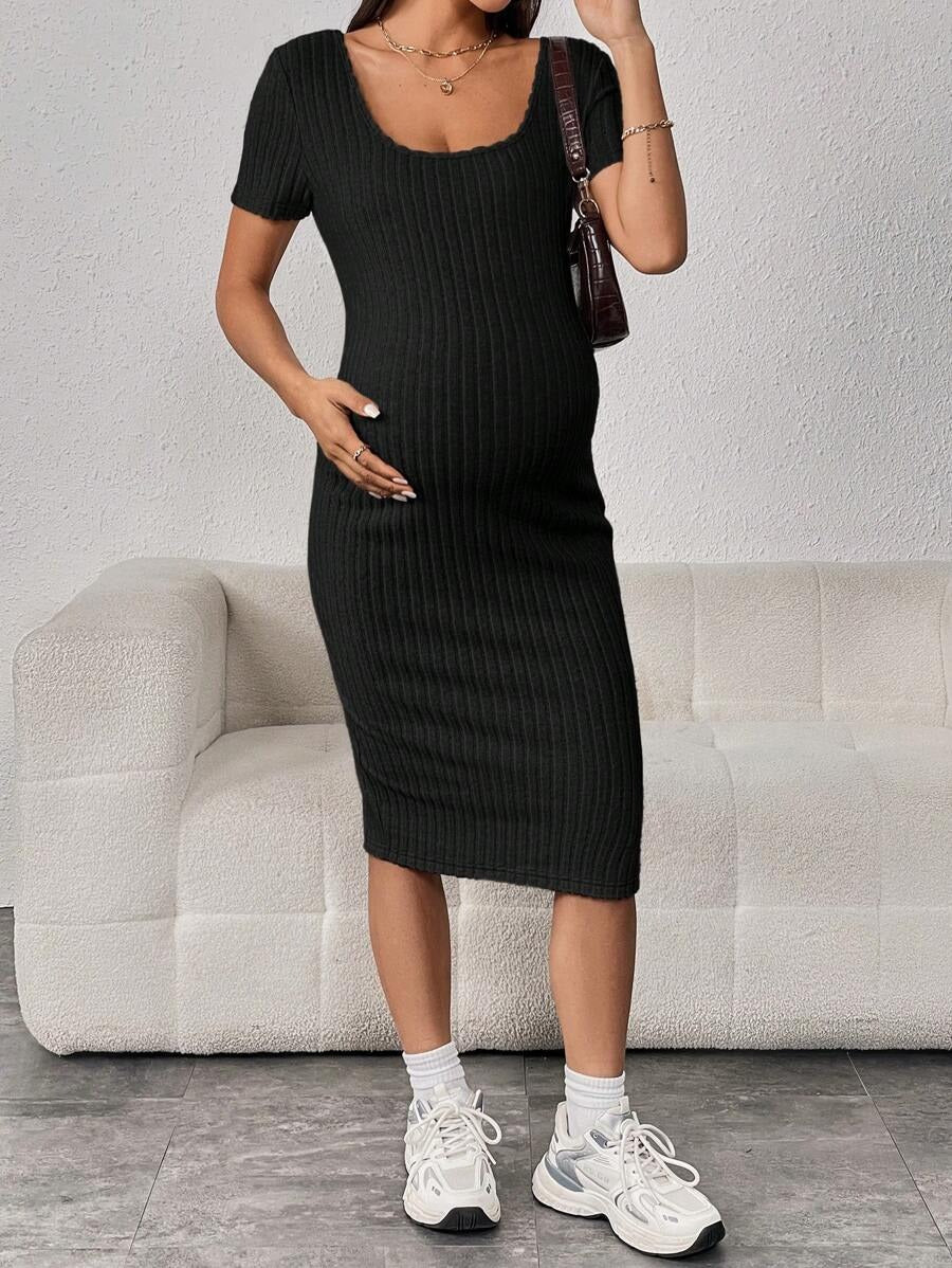 Ribbed Maternity Dress with Split Hem