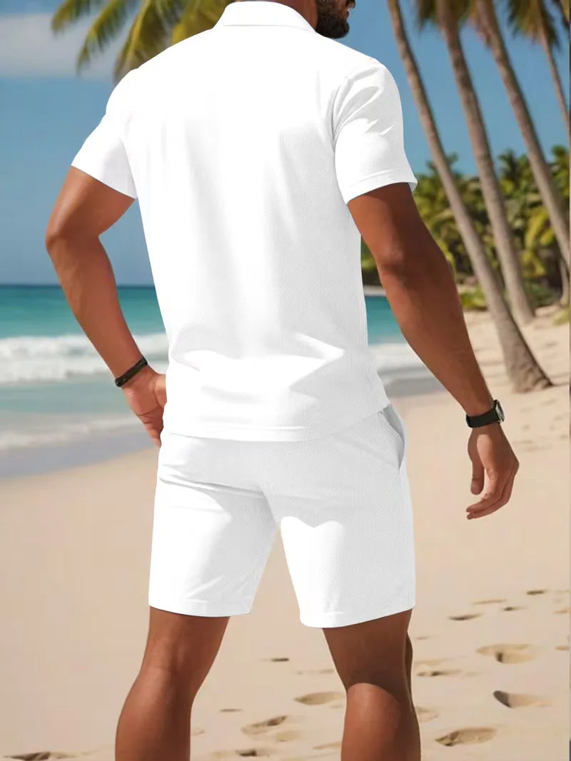 Ensemble d'été avec polo et short