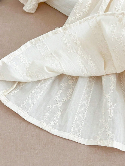Under-dress with Lace Collar and Long Sleeves