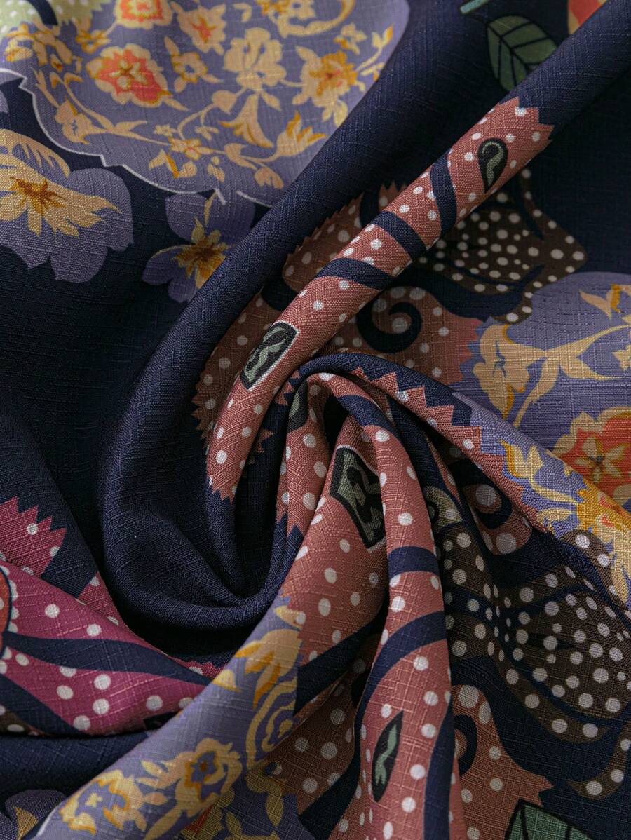 Rosana – Stylish Short Sleeve Shirt with Floral Pattern