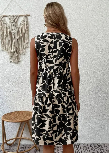 Eleganza estiva in ogni fibra.