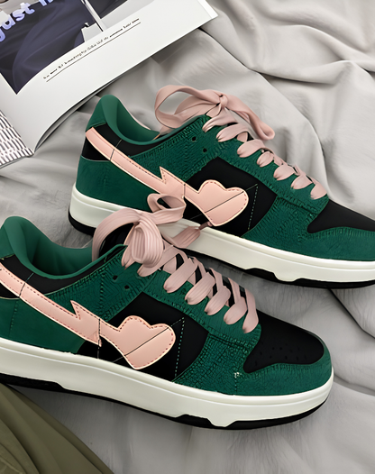 Ladies' Low Sneakers with Contrast Detail and Lace-Up Closure