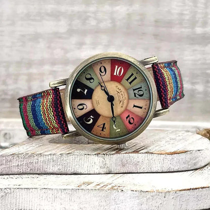 Orologio retrò Luna - per uno stile colorato e vivace