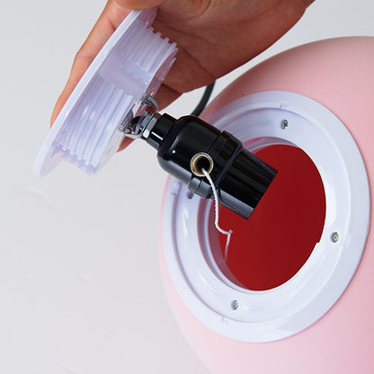 Plafoniera LED giocosa con design a palloncino
