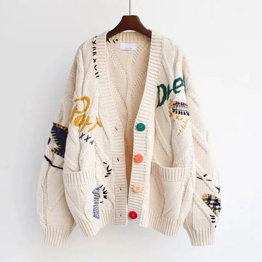 Cárdigan de mujer tejido con bordado patchwork y escote en V