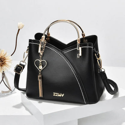 Selene – Large Retro Women's Handbag with Contrast Colour and Plenty of Storage