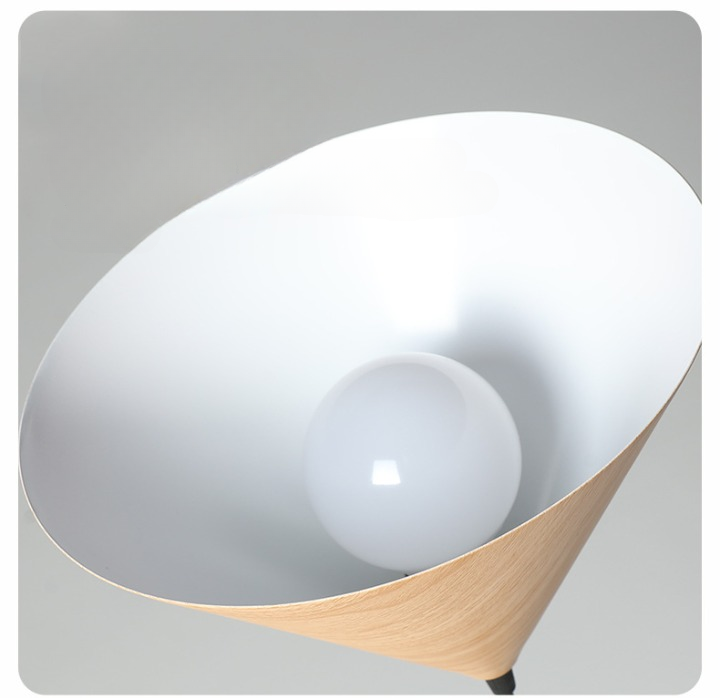 Nordic Wooden Pendant Lamp for Dining Room and Bedroom