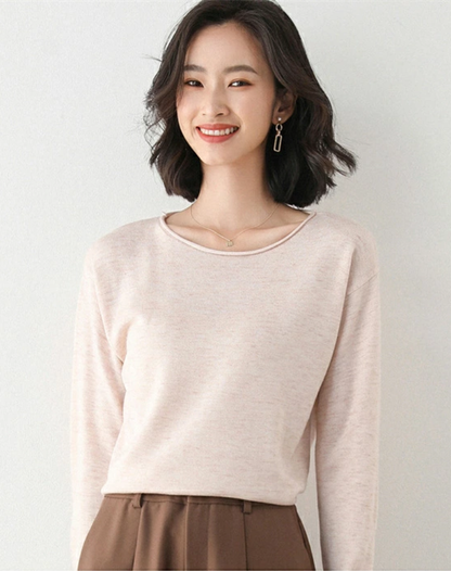Fine Knit Jumper for Women with Round Neck Soft and Comfortable