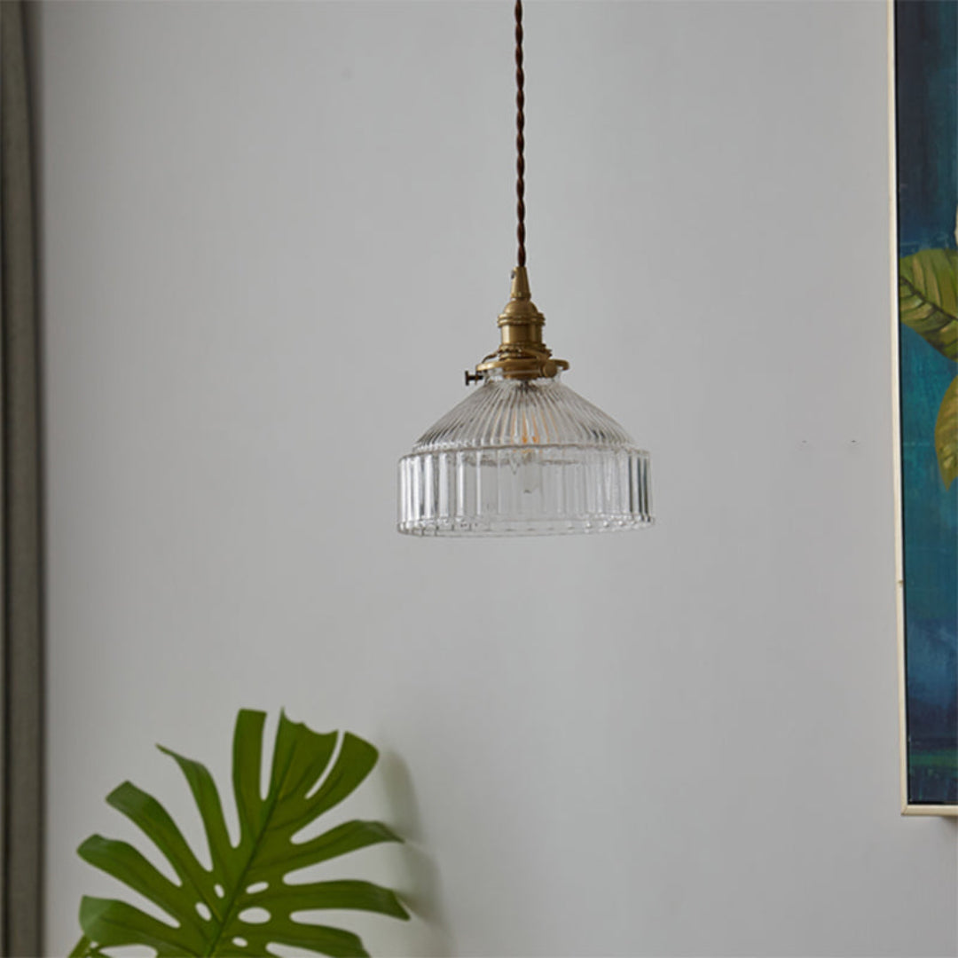 Rustieke hanglamp - industrieel ontwerp met geribbeld glas