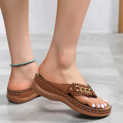 Orthopaedic Ladies' Flip-Flops with Maximum Comfort