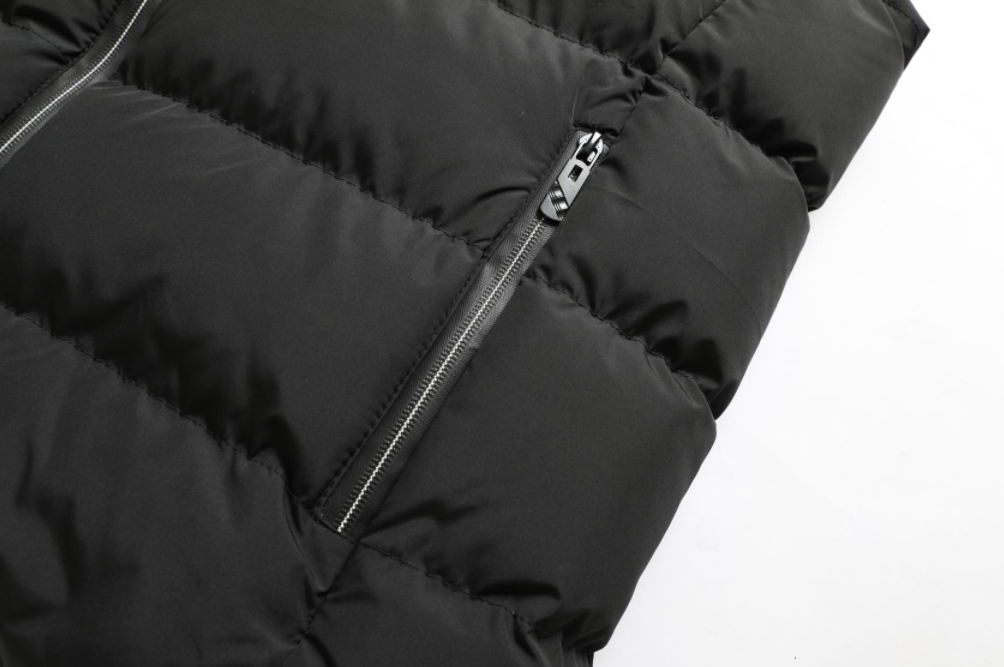Giacca riscaldata unisex con temperatura regolabile e materiale idrorepellente