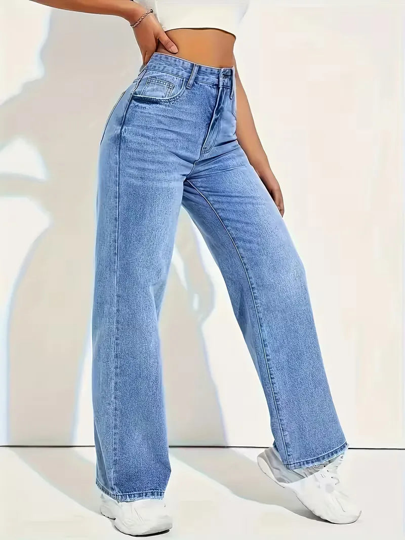 High-waisted straight jeans
