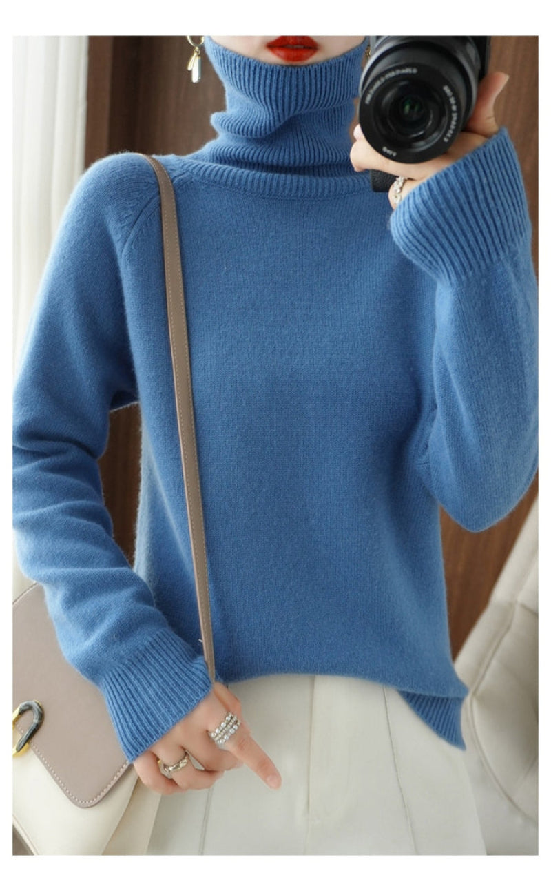 Ladies' Cozy Knitted Turtleneck Jumper with Raglan Sleeves