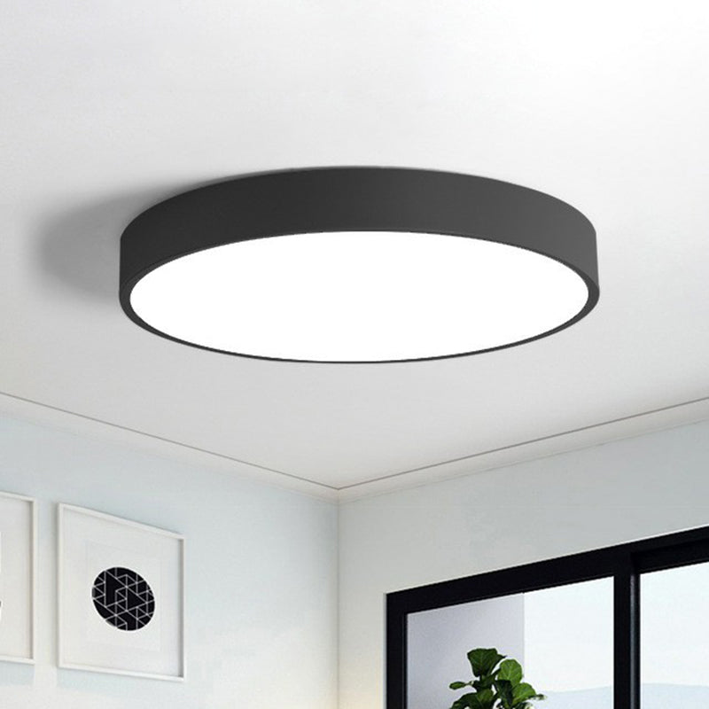 Minimalist LED Ceiling Light for a Modern Look