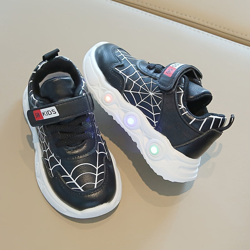 Zapatillas LED con diseño de telaraña - Para niños aventureros