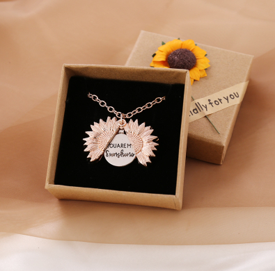 Sunflower Necklace - Elegant and Stylish
