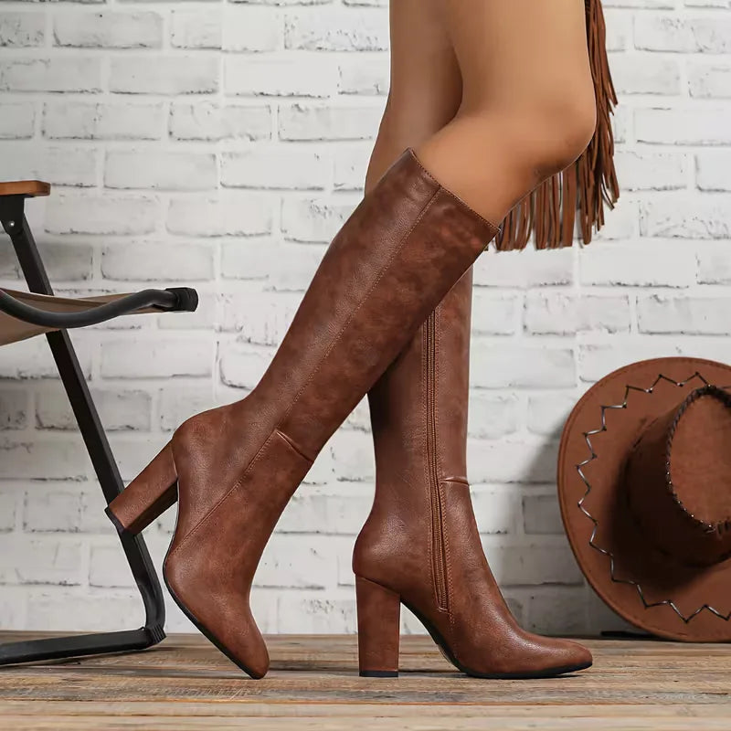 High boots with chunky heel