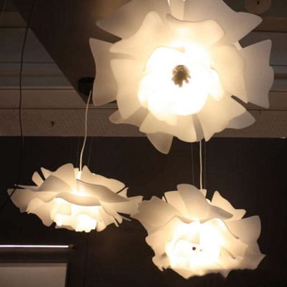 Bella Modern Design Pendant Light Flower