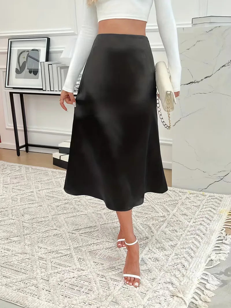 Jupe midi en satin à taille haute