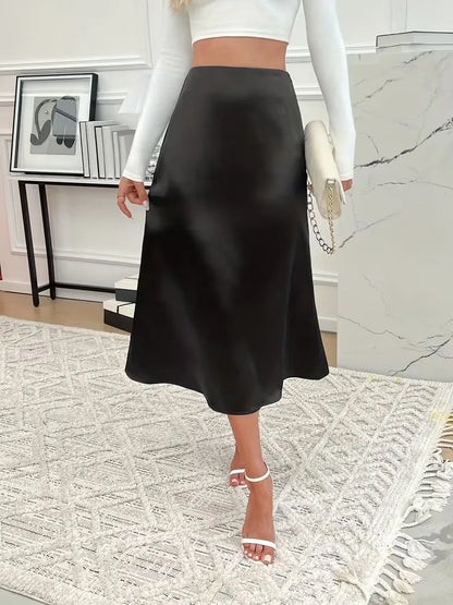 Jupe midi en satin à taille haute