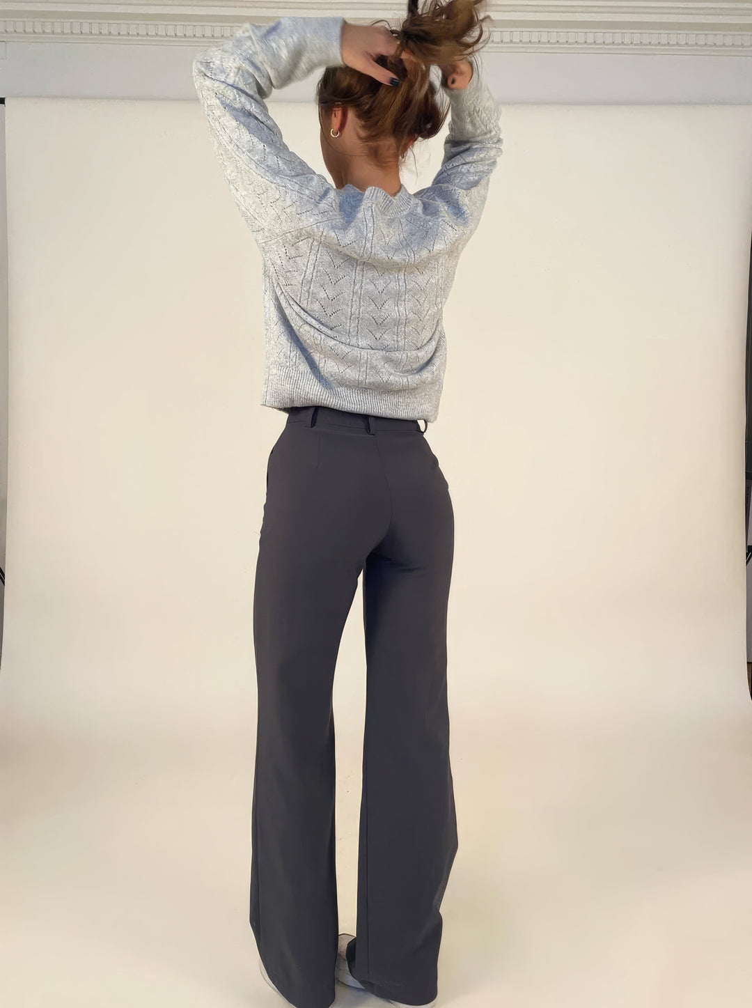 Elegant High-Waisted Trousers with Vertical Front Seam