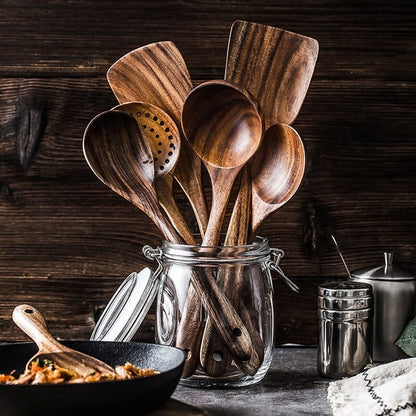 Set da cucina in legno naturale – Cucina sostenibile e raffinata
