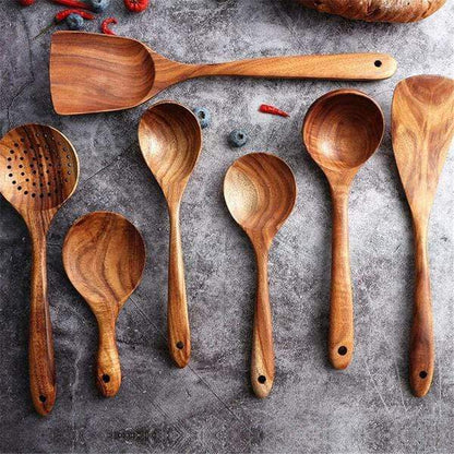 Set da cucina in legno naturale – Cucina sostenibile e raffinata