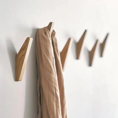 Perchero de madera de pared