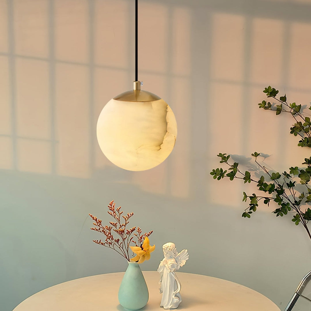 Luxe Alabaster Pendant Light - Elegance and Atmospheric Lighting