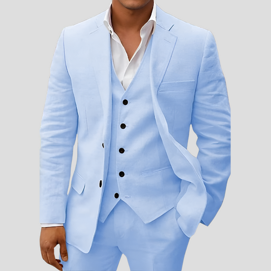 Conjunto de lino de tres piezas para hombre: blazer, chaleco y pantalones.