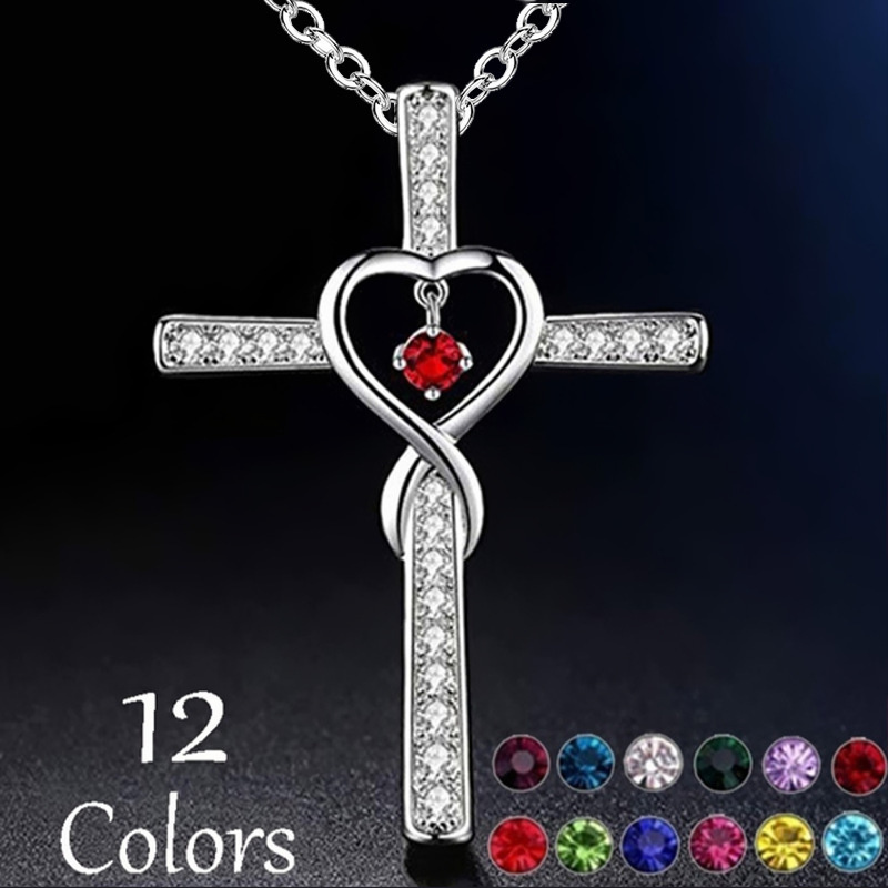 Let your love shine with this meaningful sunflower necklace.