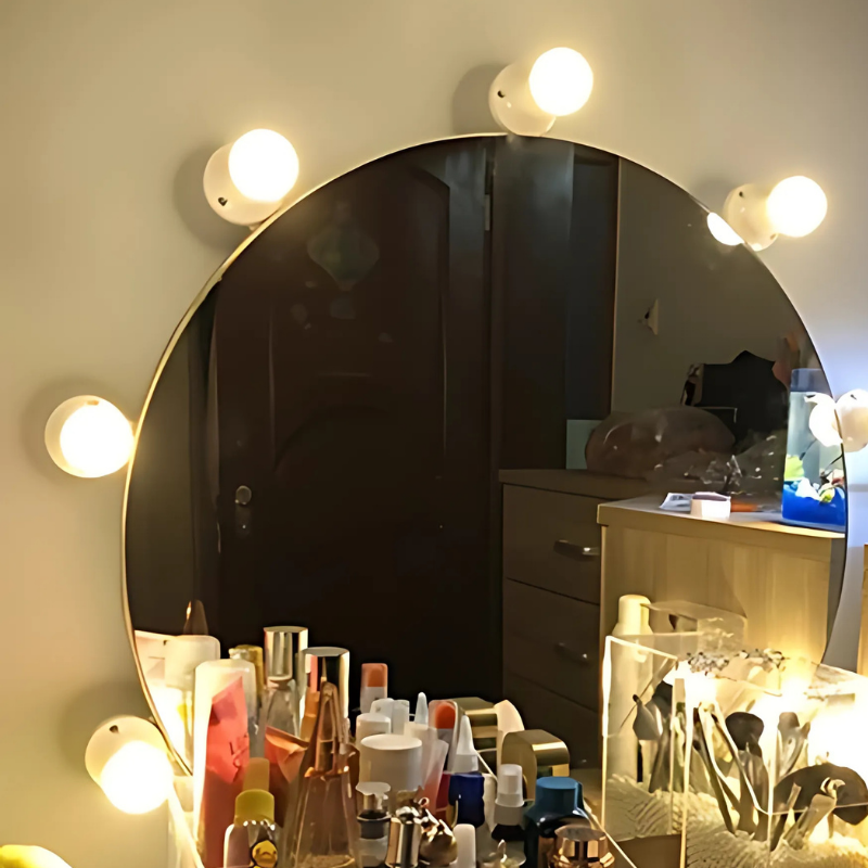 Illuminazione dimmerabile a LED per specchio, con sfere luminose e luce regolabile per il trucco