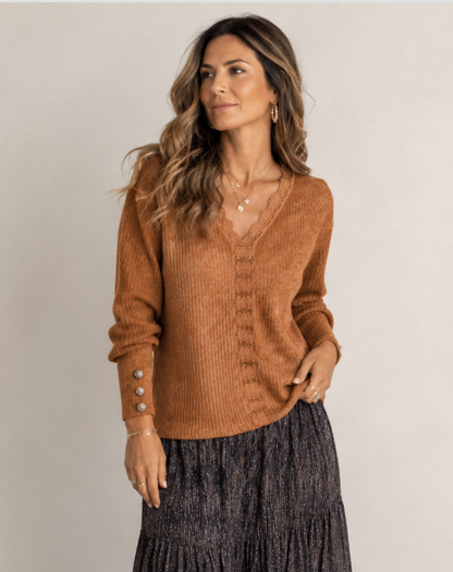 Blouse douce en maille à manches longues et col en V avec boutons, pour femme