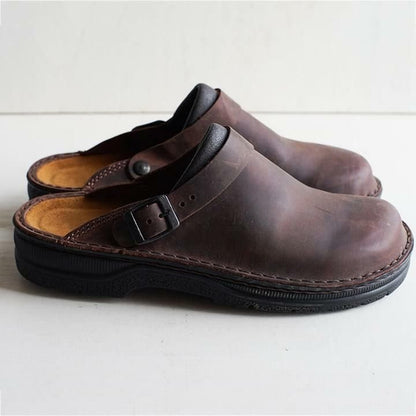Comfortable Ladies' Clogs with Adjustable Strap for Everyday Use
