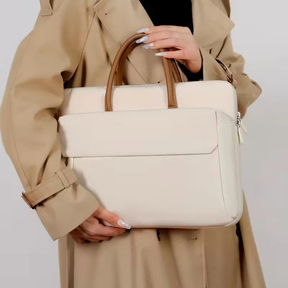 Laptop bag with front pocket and zip