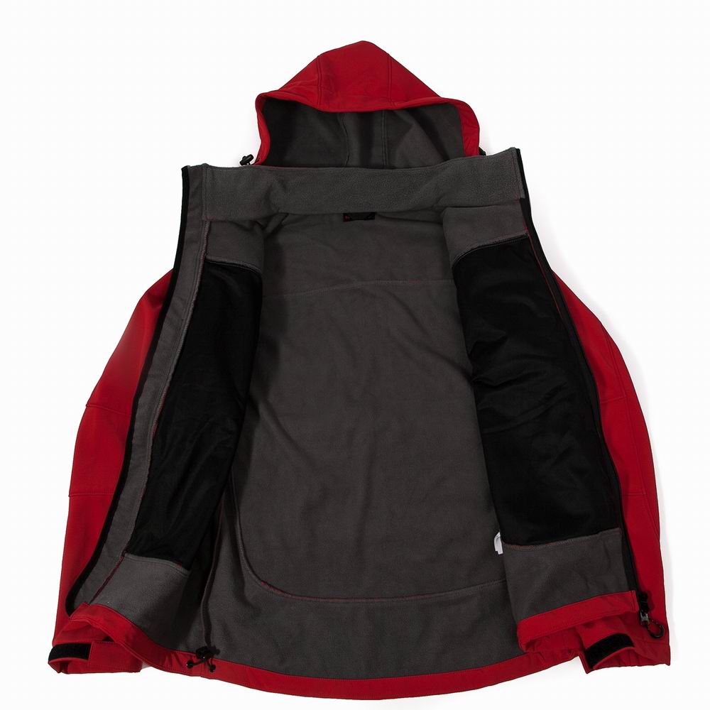Weather-resistant men's jacket with multiple zip pockets
