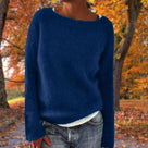 Morbido maglione in maglia da donna con scollo a barchetta