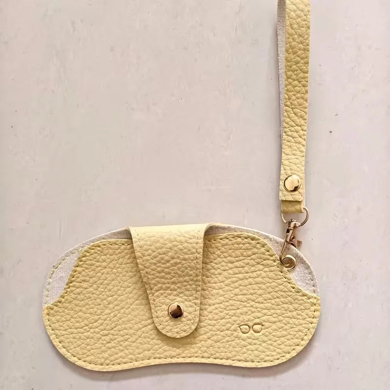 Lunettes de soleil avec étui en cuir PU