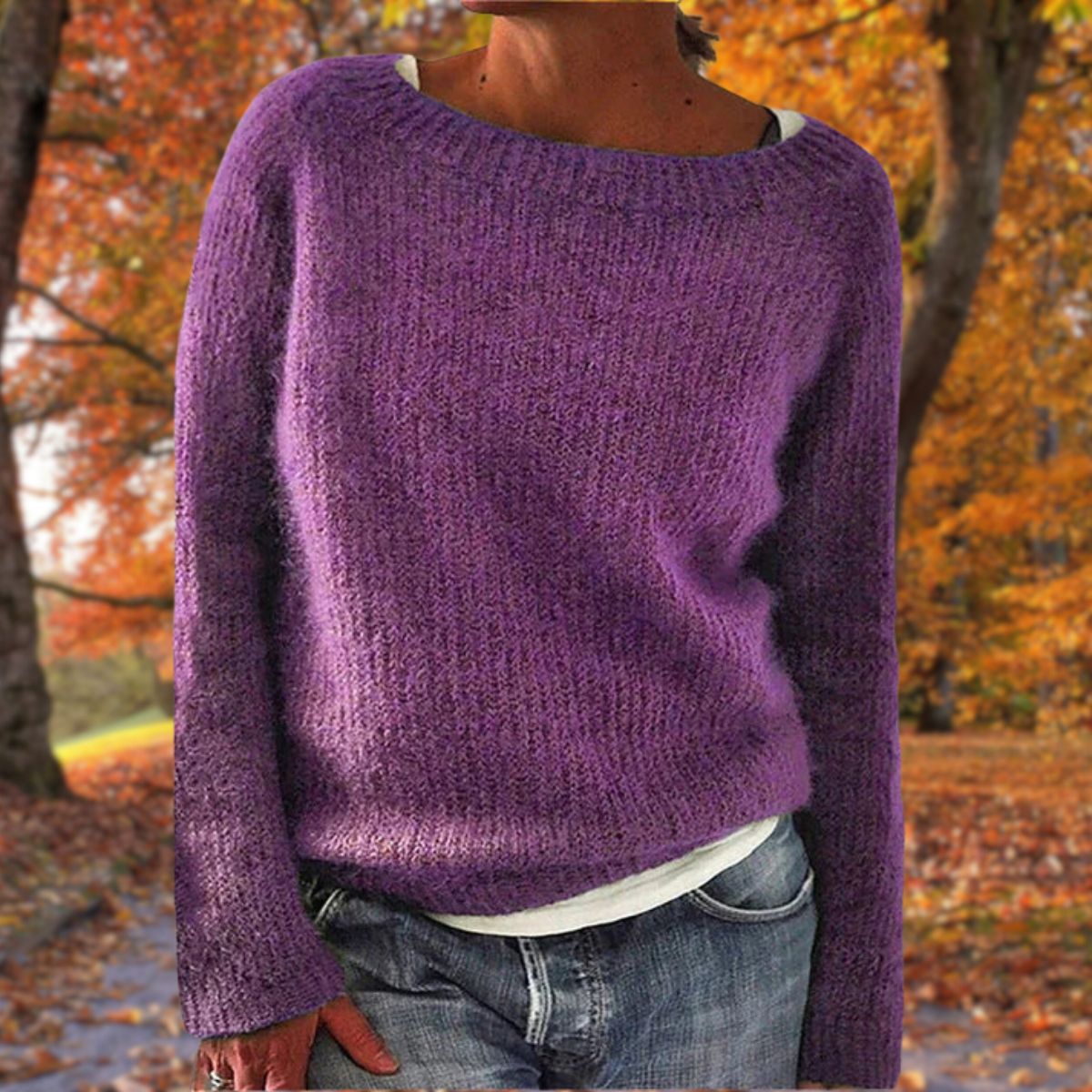 Morbido maglione in maglia da donna con scollo a barchetta
