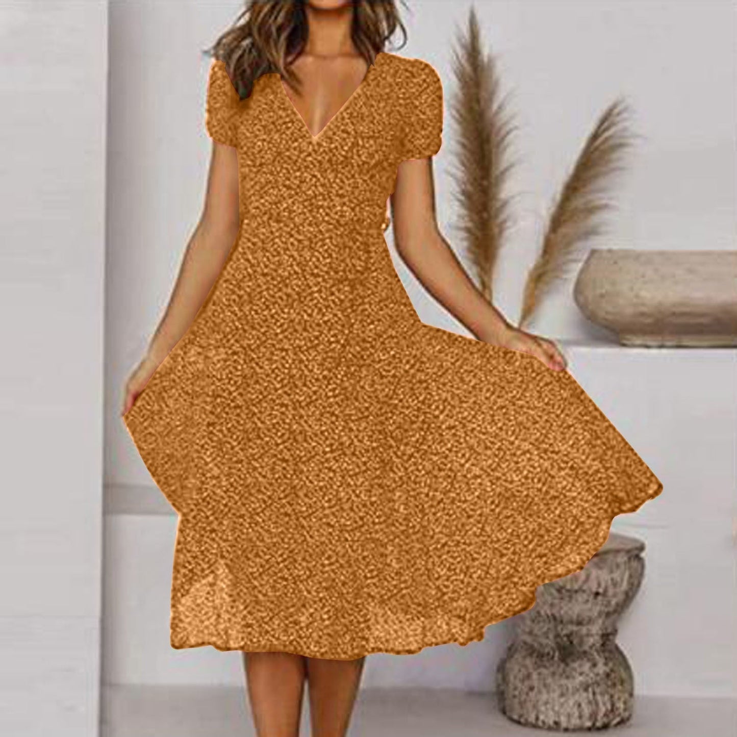 Sommerkleid mit V-Ausschnitt