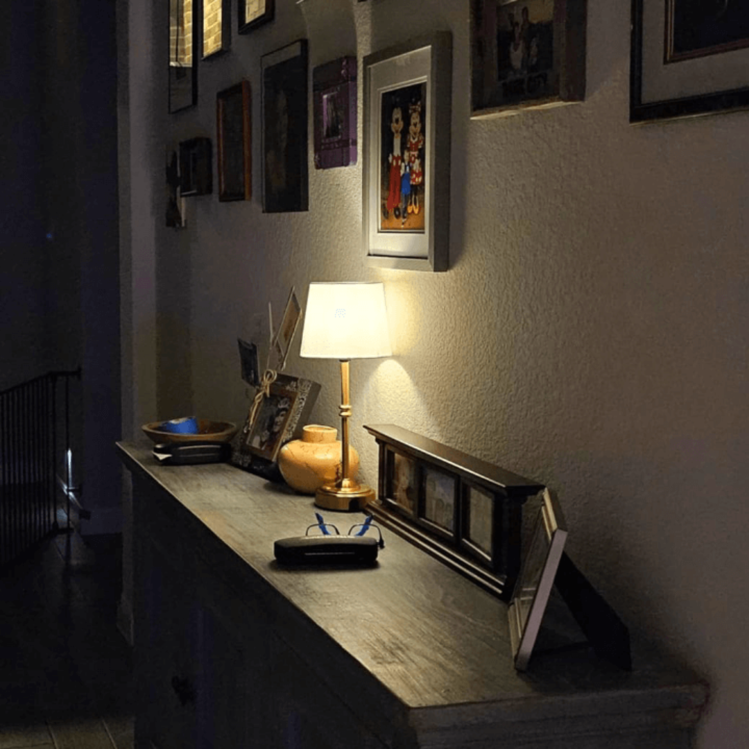 Cordless Table Lamp - LED Retro Fabric