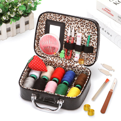 Kit de costura portátil completo en estuche de piel sintética de lujo – Compacto y práctico