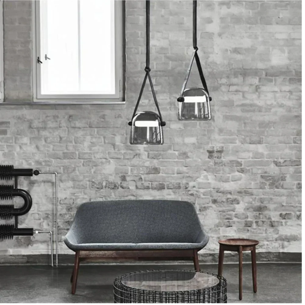 Elegante Pendelleuchte Radiance aus Glas und Metall