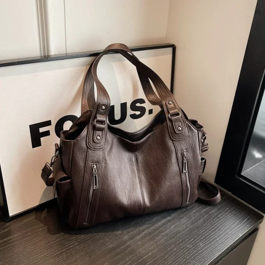 Retro Chic Shoulder Bag