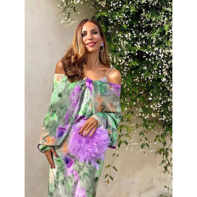 Μάξι φόρεμα παραλίας tie-dye με ανοιχτή πλάτη και μακριά μανίκια