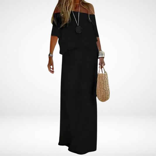 Elegantes weißes Maxikleid für den Strand mit schulterfreiem Design