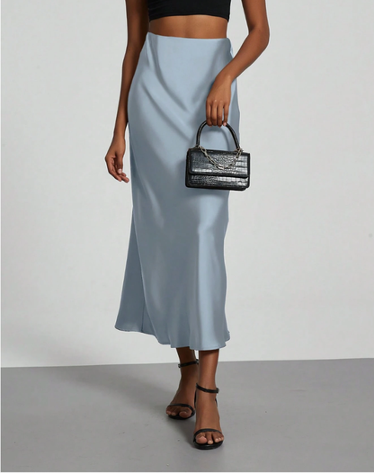 Elegant Satin Look Midi Skirt With High Waist and Fluid Fall