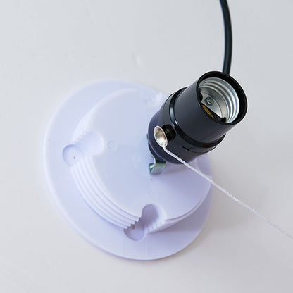 Plafoniera LED giocosa con design a palloncino